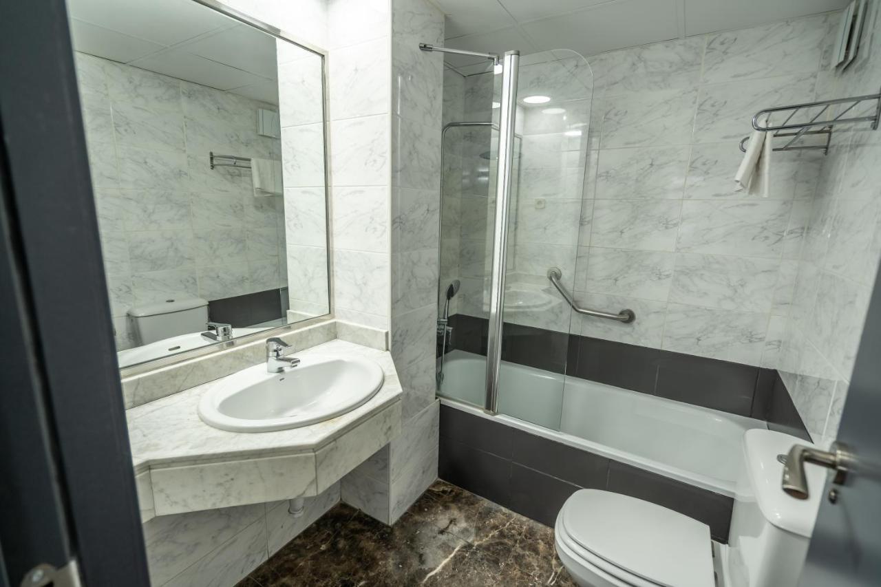 Micampus Leganes Student Residence ภายนอก รูปภาพ