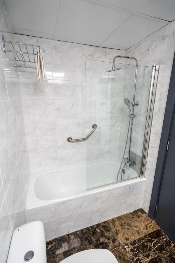 Micampus Leganes Student Residence ภายนอก รูปภาพ